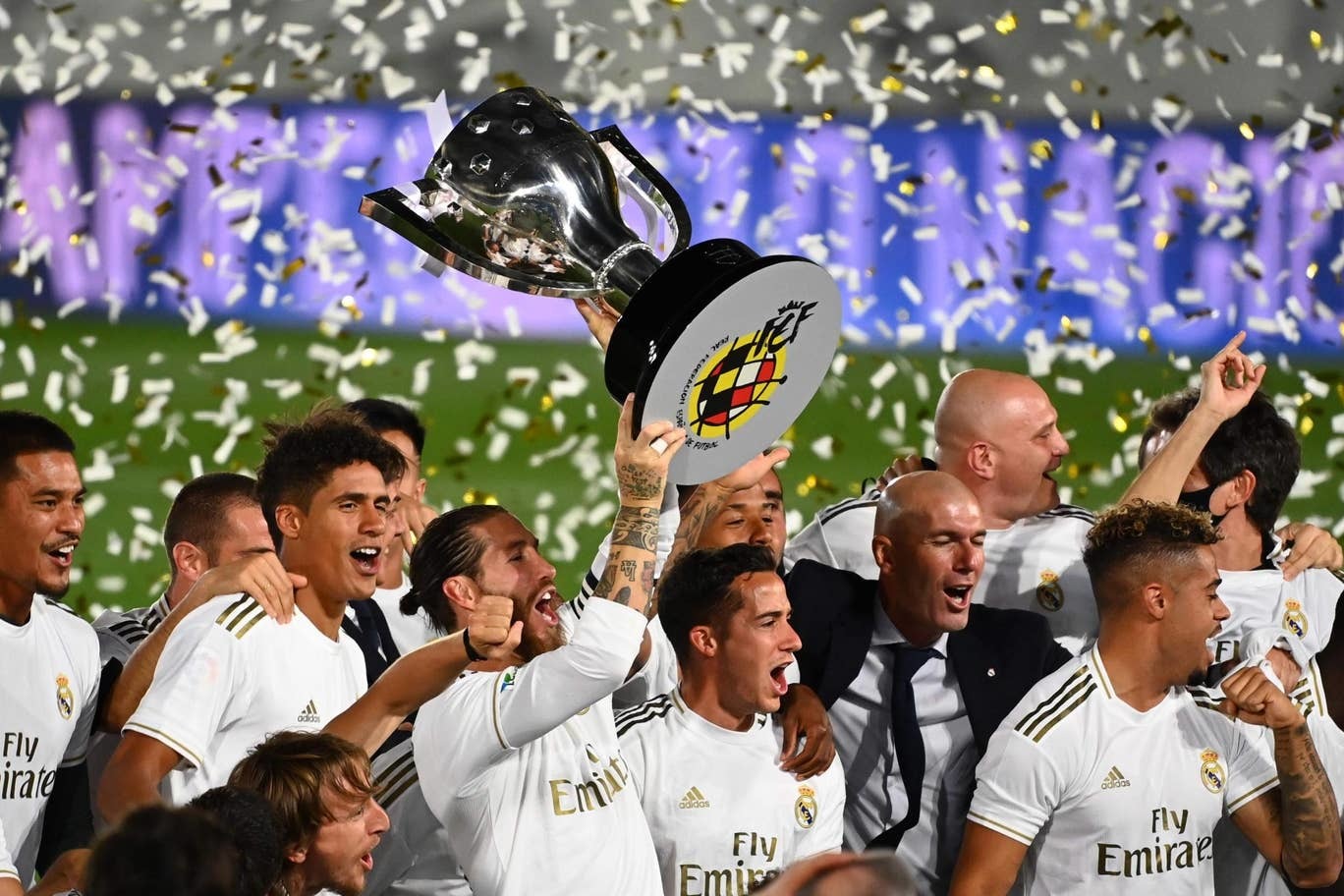 Real Madrid - 34 danh hiệu