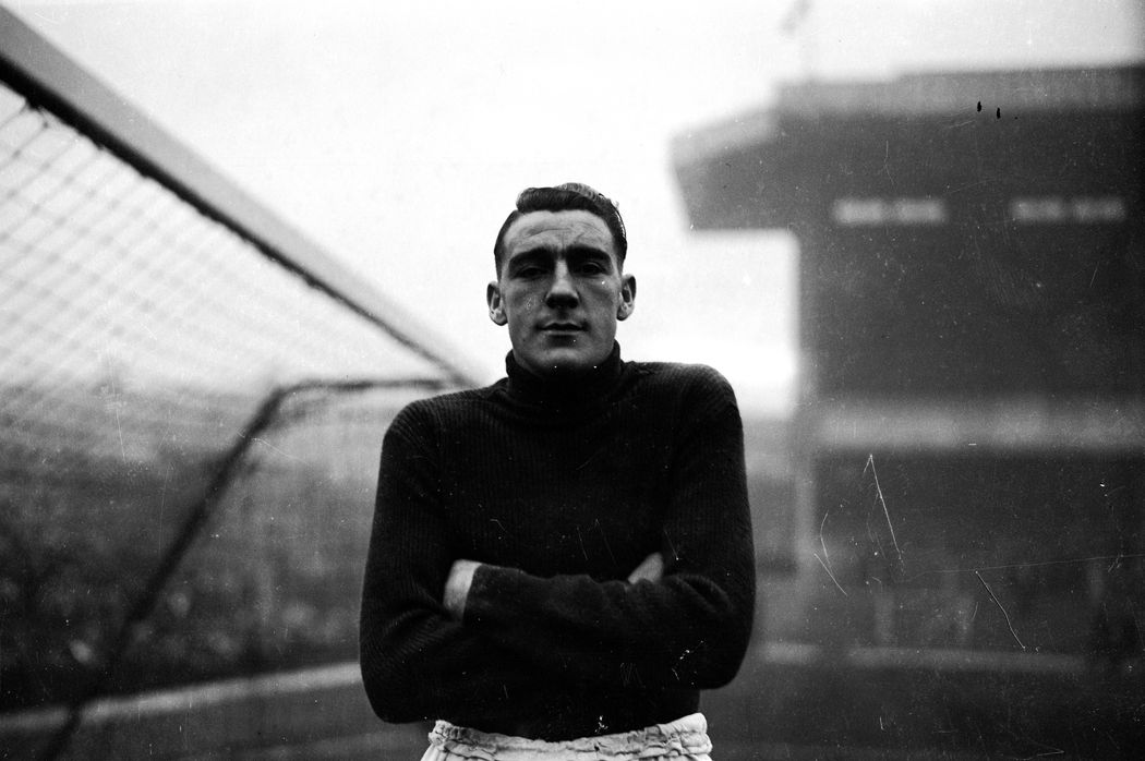 Người tiên phong của bóng đá: Frank Swift