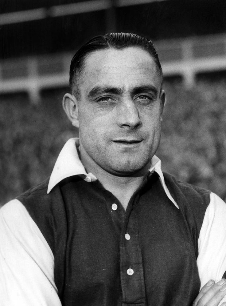 Wilf Copping của Arsenal năm 1936. | Arsenal